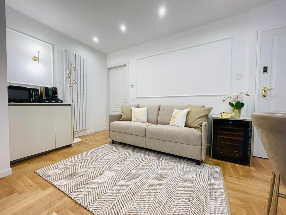 Bellagio Luxury Suites Apartments 외부 사진
