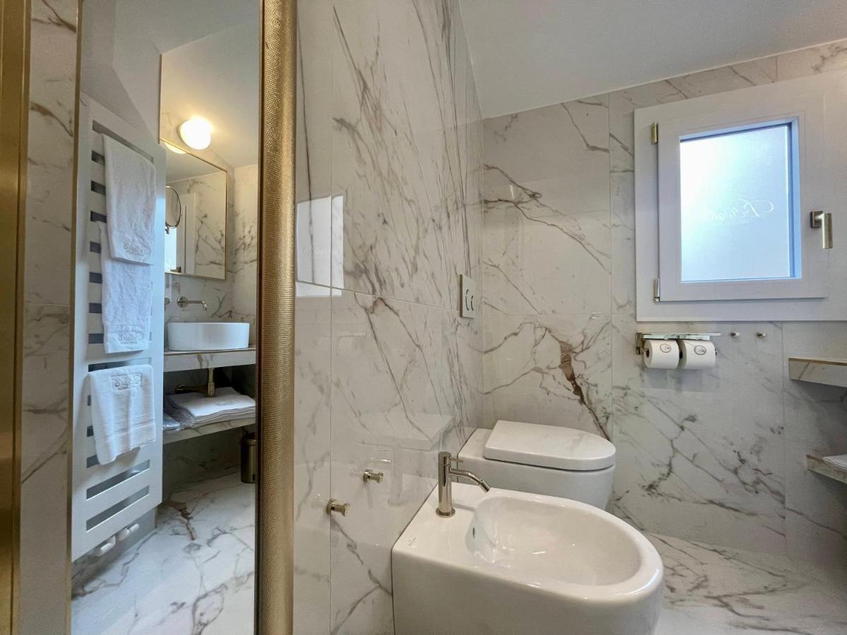 Bellagio Luxury Suites Apartments 외부 사진