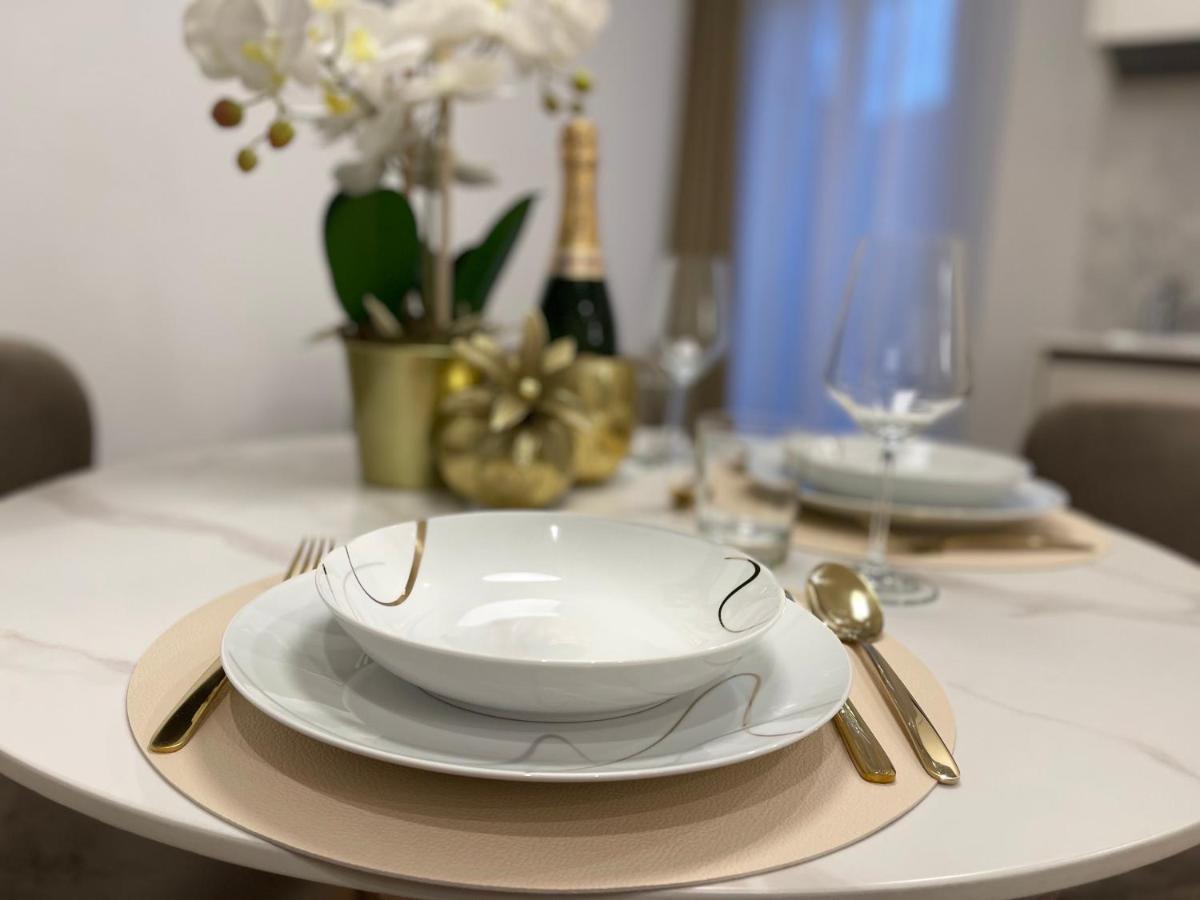Bellagio Luxury Suites Apartments 외부 사진